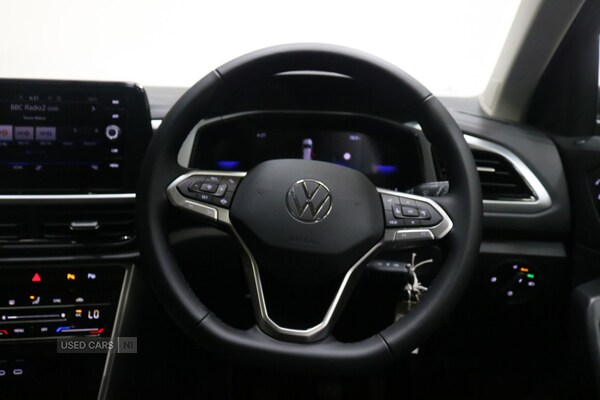 Used Volkswagen T-Roc 2024 for sale - 76271304: Photo 31