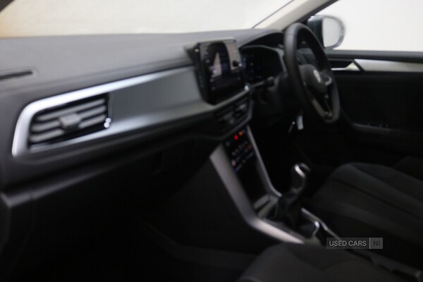 Used Volkswagen T-Roc 2024 for sale - 76271304: Photo 32