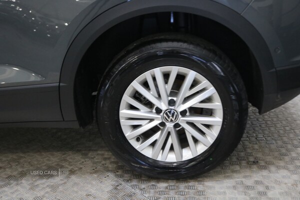 Used Volkswagen T-Roc 2024 for sale - 76271304: Photo 35