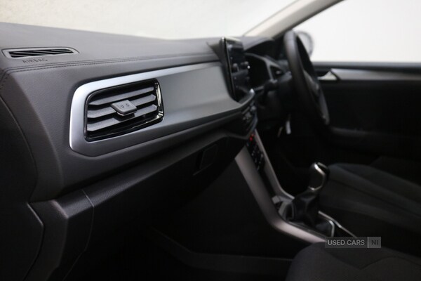 Used Volkswagen T-Roc 2024 for sale - 76271304: Photo 38