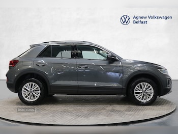 Used Volkswagen T-Roc 2024 for sale - 76271304: Photo 4