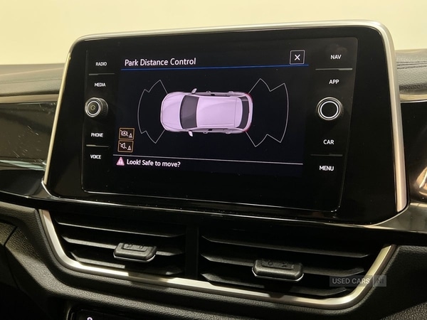 Used Volkswagen T-Roc 2023 for sale - 76937054: Photo 35