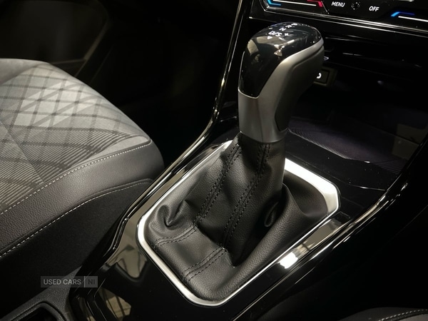 Used Volkswagen T-Roc 2023 for sale - 77401061: Photo 15