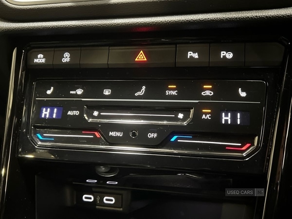 Used Volkswagen T-Roc 2023 for sale - 77401061: Photo 28