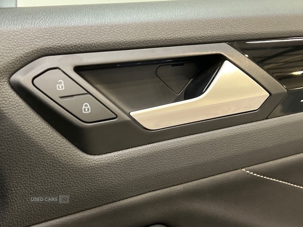 Used Volkswagen T-Roc 2023 for sale - 77401061: Photo 30