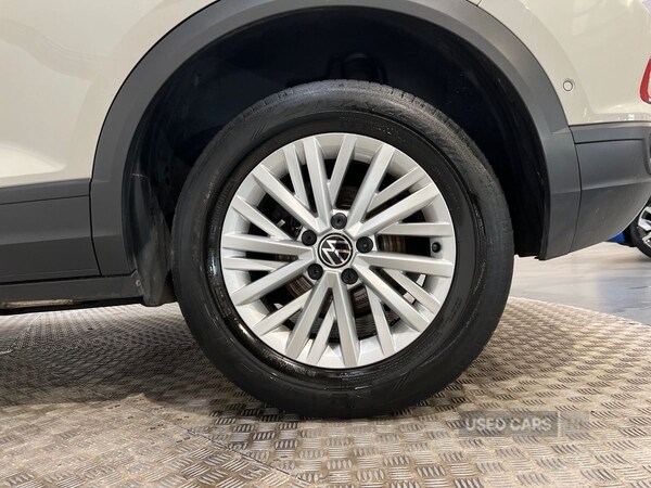 Used Volkswagen T-Roc 2022 for sale - 77525331: Photo 25