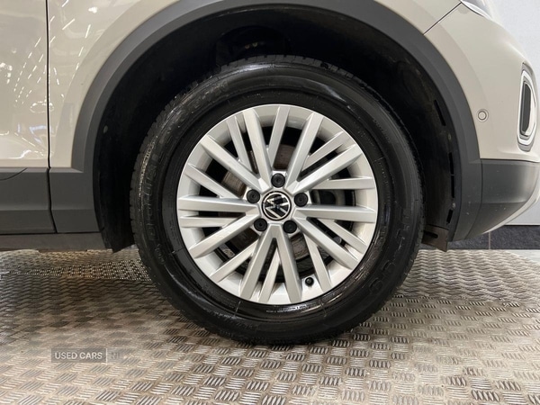 Used Volkswagen T-Roc 2022 for sale - 77525331: Photo 5