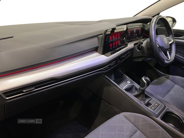 Used Volkswagen Golf 2023 for sale - 76646842: Photo 2