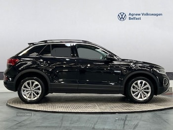 Used Volkswagen T-Roc 2024 for sale - 79122077: Photo