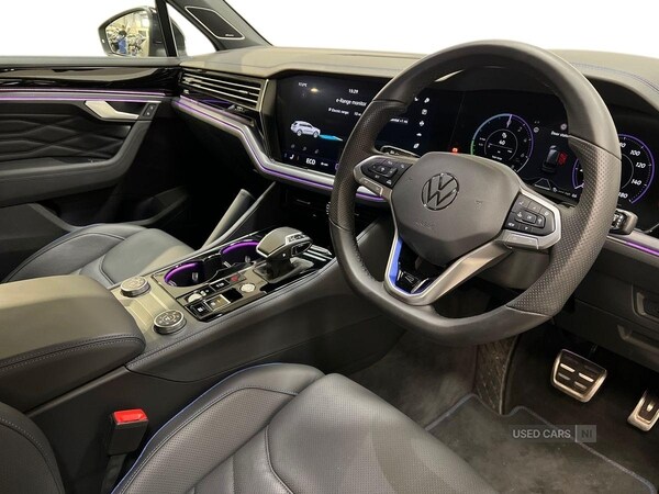 Used Volkswagen Touareg 2025 for sale - 76296185: Photo 6