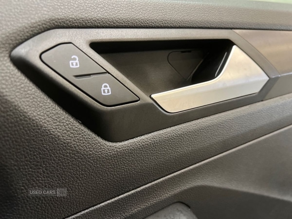 Used Volkswagen T-Roc 2018 for sale - 77770297: Photo 30