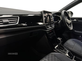 Used Volkswagen T-Roc 2023 for sale - 79521919: Photo