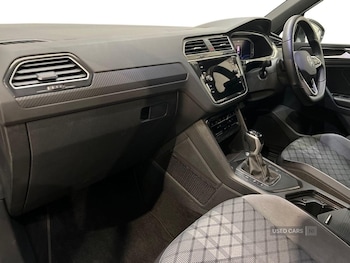 Used Volkswagen Tiguan 2023 for sale - 76914336: Photo