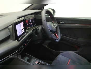 Used Volkswagen Golf 2021 for sale - 75602025: Photo