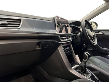 Used Volkswagen T-Roc 2022 for sale - 79427129: Photo