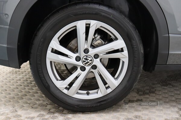 Used Volkswagen T-Roc 2025 for sale - 75327647: Photo 10