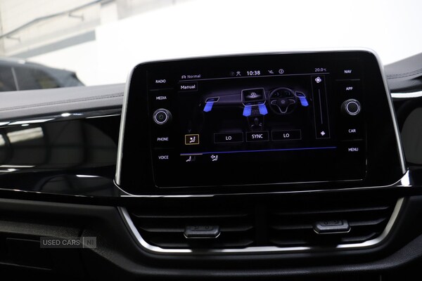 Used Volkswagen T-Roc 2025 for sale - 75327647: Photo 26
