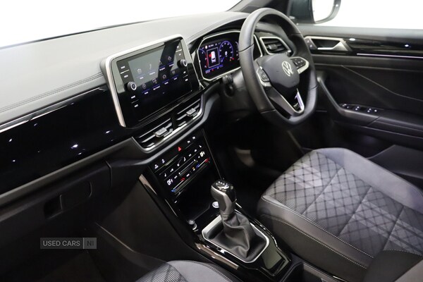Used Volkswagen T-Roc 2025 for sale - 75327647: Photo 2