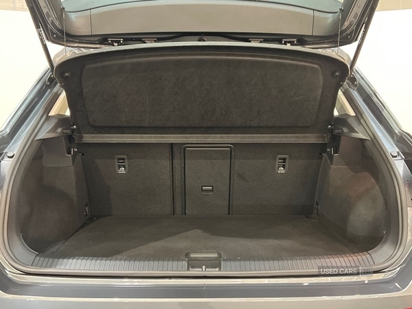 Used Volkswagen T-Roc 2022 for sale - 76659683: Photo 10