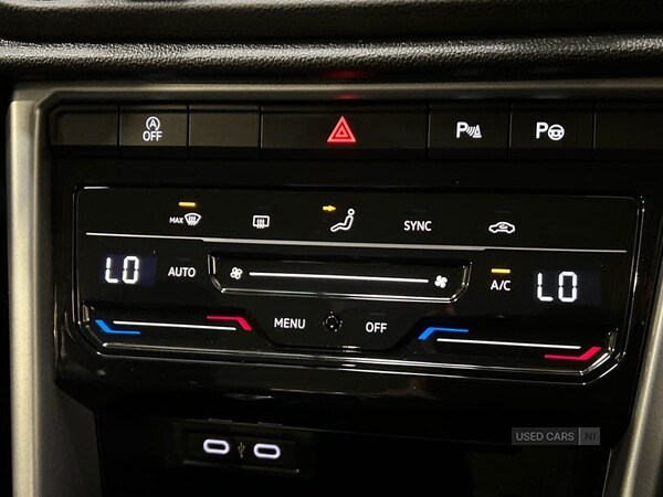 Used Volkswagen T-Roc 2022 for sale - 76659683: Photo 28