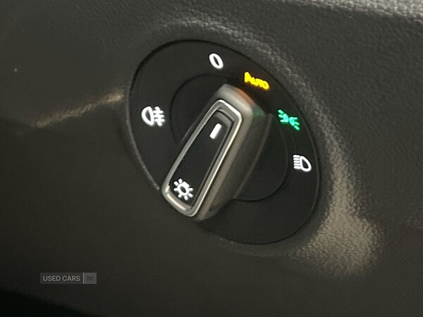 Used Volkswagen T-Roc 2023 for sale - 76825384: Photo 29