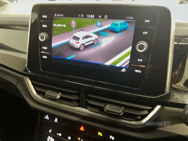 Used Volkswagen T-Roc 2023 for sale - 76825384: Photo 37