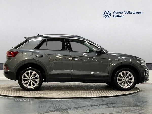Used Volkswagen T-Roc 2025 for sale - 77217953: Photo 4