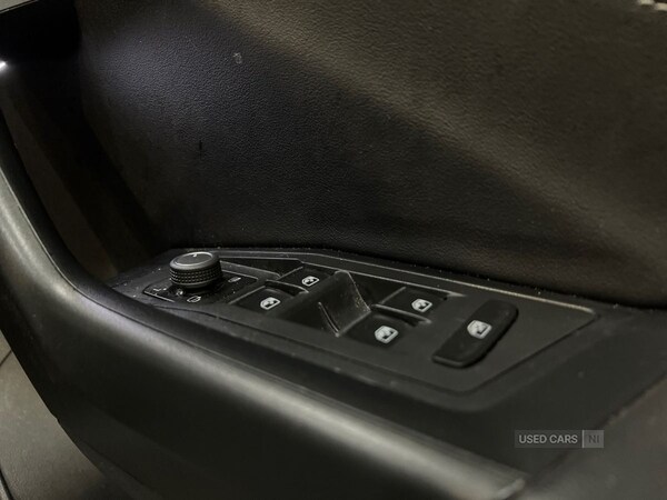 Used Volkswagen T-Roc 2023 for sale - 77854513: Photo 29