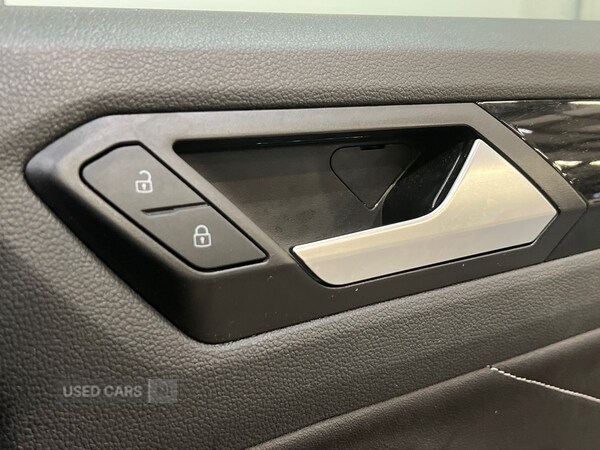 Used Volkswagen T-Roc 2023 for sale - 77854513: Photo 30