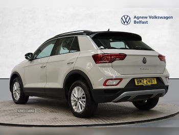 Used Volkswagen T-Roc 2023 for sale - 75460093: Photo