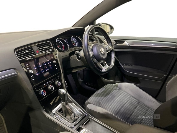 Used Volkswagen Golf 2019 for sale - 78102053: Photo 2