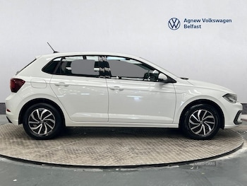 Used Volkswagen Polo 2023 for sale - 79521918: Photo