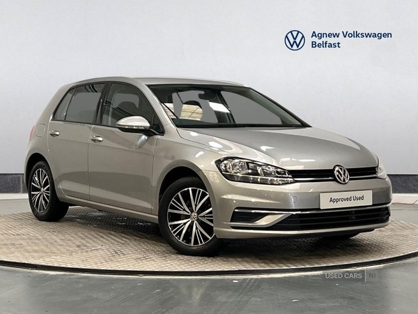 Used Volkswagen Golf 2018 for sale - 76634466: Photo 1