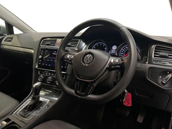 Used Volkswagen Golf 2018 for sale - 76634466: Photo 6