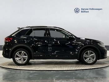 Used Volkswagen T-Roc 2024 for sale - 77560165: Photo