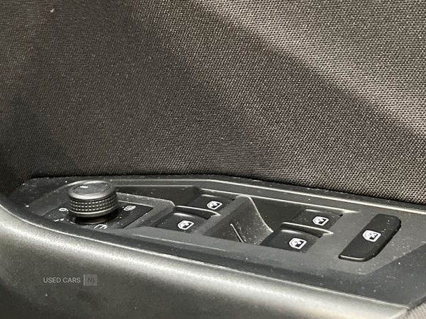 Used Volkswagen T-Roc 2023 for sale - 77978679: Photo 29