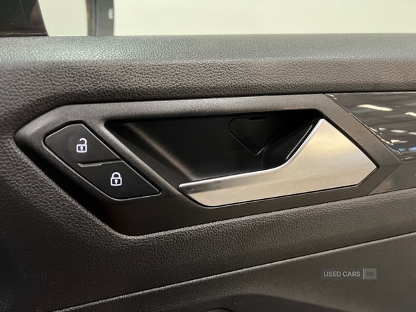 Used Volkswagen T-Roc 2018 for sale - 76936931: Photo 30