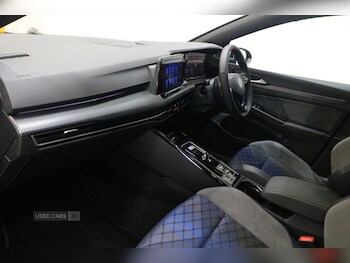 Used Volkswagen Golf 2024 for sale - 76473967: Photo