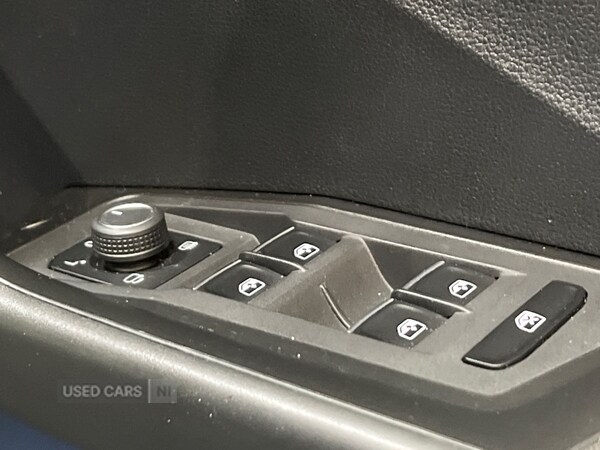 Used Volkswagen T-Roc 2019 for sale - 77840270: Photo 29