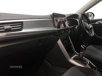 Used Volkswagen T-Roc 2023 for sale - 79117382: Photo