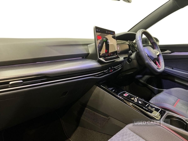 Used Volkswagen Golf 2025 for sale - 77784956: Photo 2