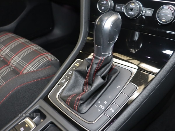 Used Volkswagen Golf 2018 for sale - 76500300: Photo 15