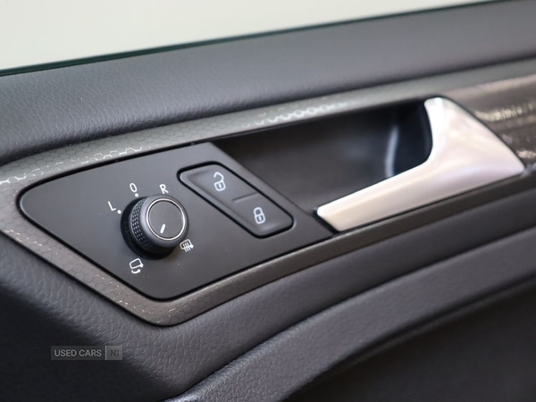 Used Volkswagen Golf 2018 for sale - 76500300: Photo 30