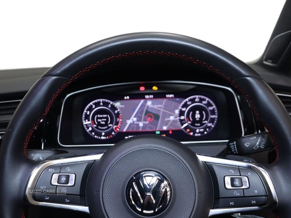 Used Volkswagen Golf 2018 for sale - 76500300: Photo 8