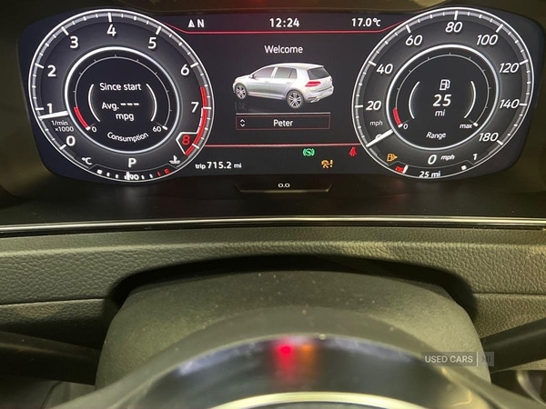 Used Volkswagen Golf 2018 for sale - 76500300: Photo 9