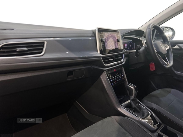 Used Volkswagen T-Roc 2025 for sale - 77238980: Photo 2