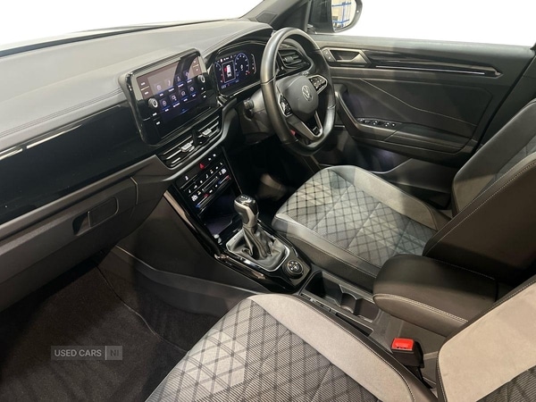 Used Volkswagen T-Roc 2022 for sale - 76840266: Photo 2