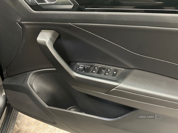 Used Volkswagen T-Roc 2022 for sale - 76840266: Photo 29