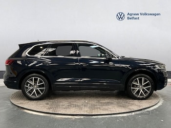 Used Volkswagen Touareg 2019 for sale - 79472520: Photo