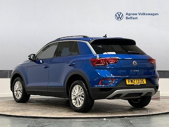 Used Volkswagen T-Roc 2024 for sale - 79122146: Photo